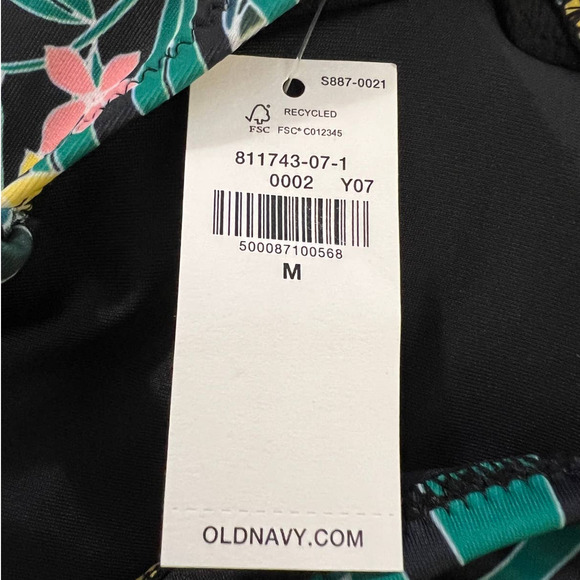 New Old Navy One-piece Swimsuit w/Skirt in Green Multicolor Print Size Medium - Picture 5 of 5